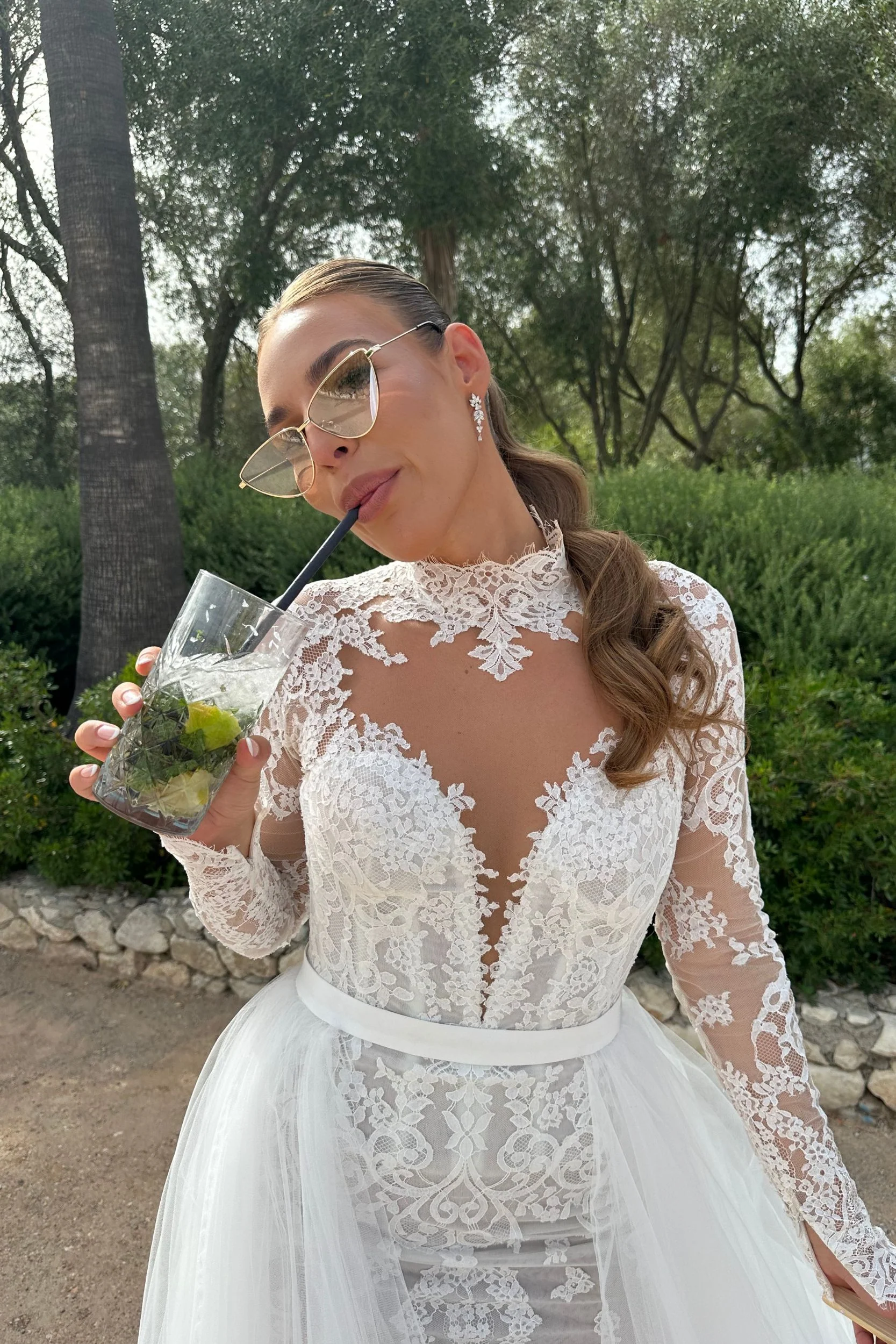 MONTUIRI Gold Tint Cat Eye Sunglasses - Image 3